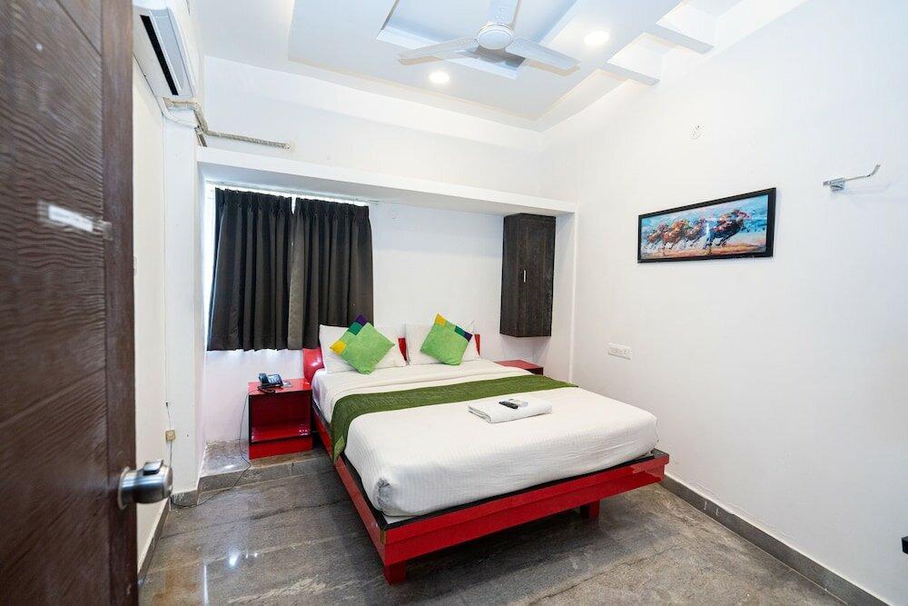 Фото Hotel Dhruv Palace Bengaluru