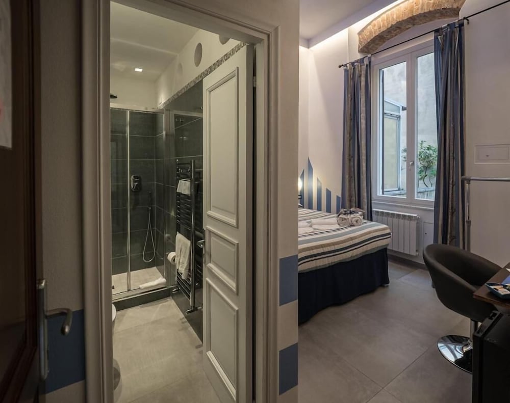 Фото Teresa Rooms&Suites