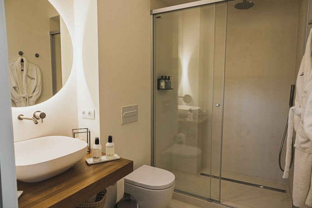 Фото La Ermita Suites - Único Hotel Monumento de Córdoba