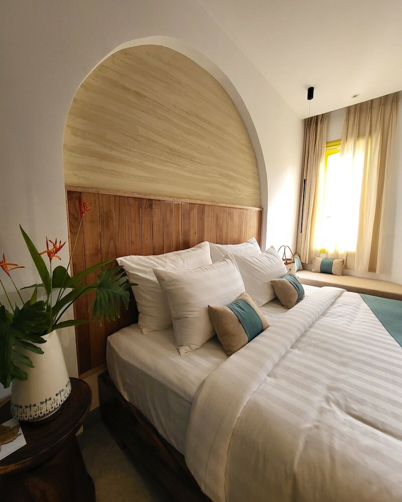 Фото Santori Villa My Khe Beach