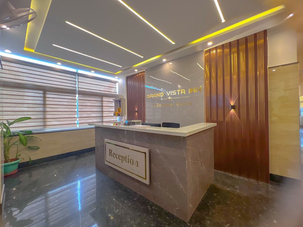 Фото Hotel Grand Vista Inn