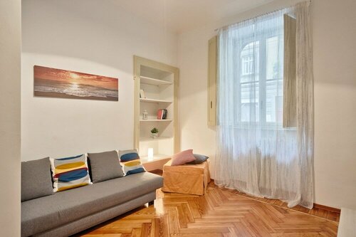 Апартаменты Lovely Flat Cit Turin