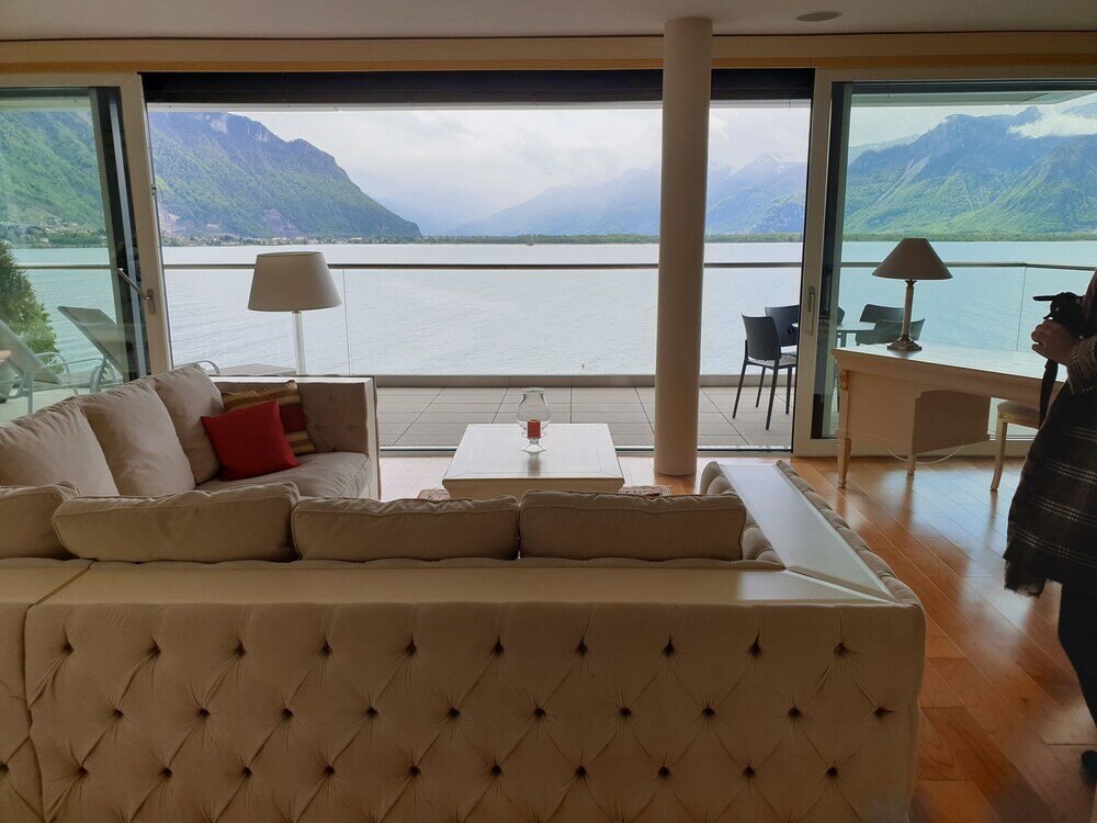 Фото The View Montreux