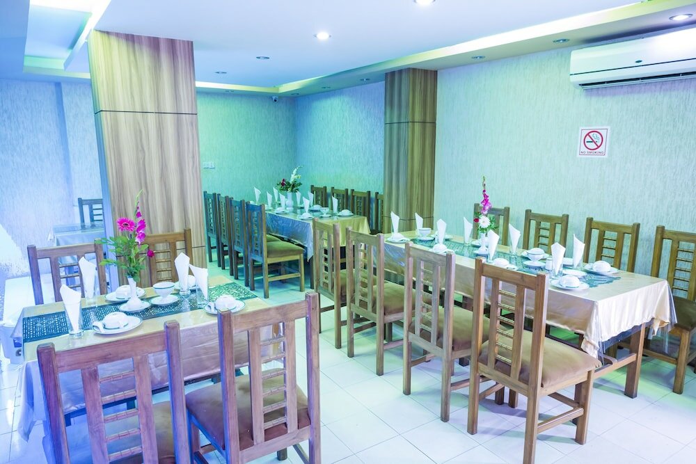 Фото Impiana Hotel Ltd