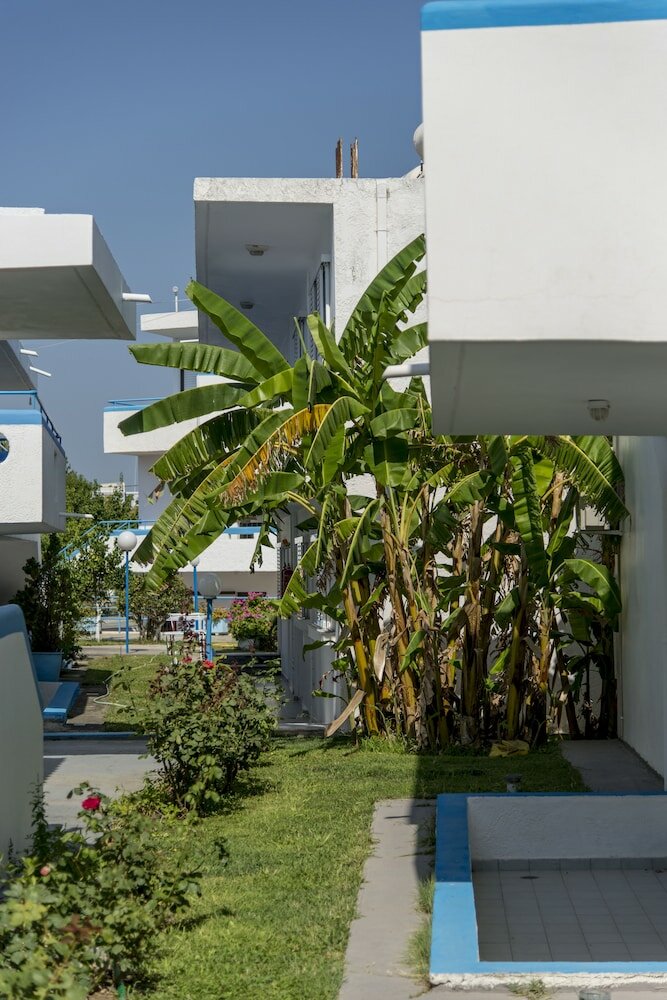 Фото Yiannis Yard Studios & Apartments