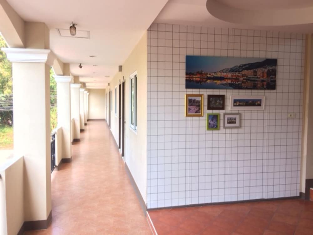 Фото Eec Home North Pattaya - Naklua