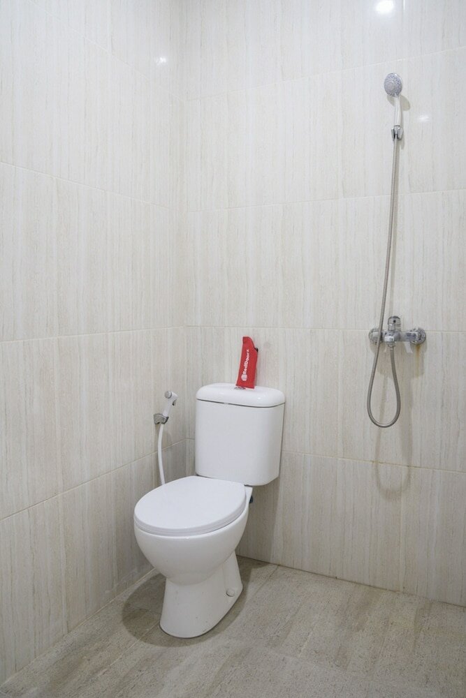 Фото RedDoorz @ Bandengan Jakarta