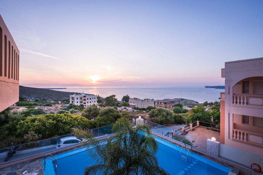 Фото Esplanade Apartments