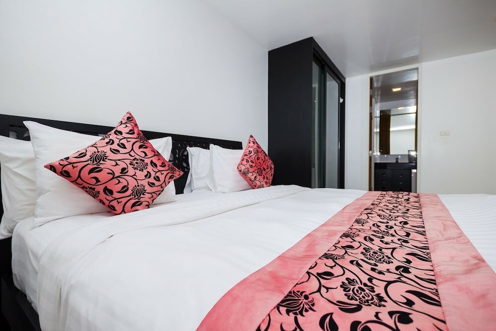 Фото Jirana Patong