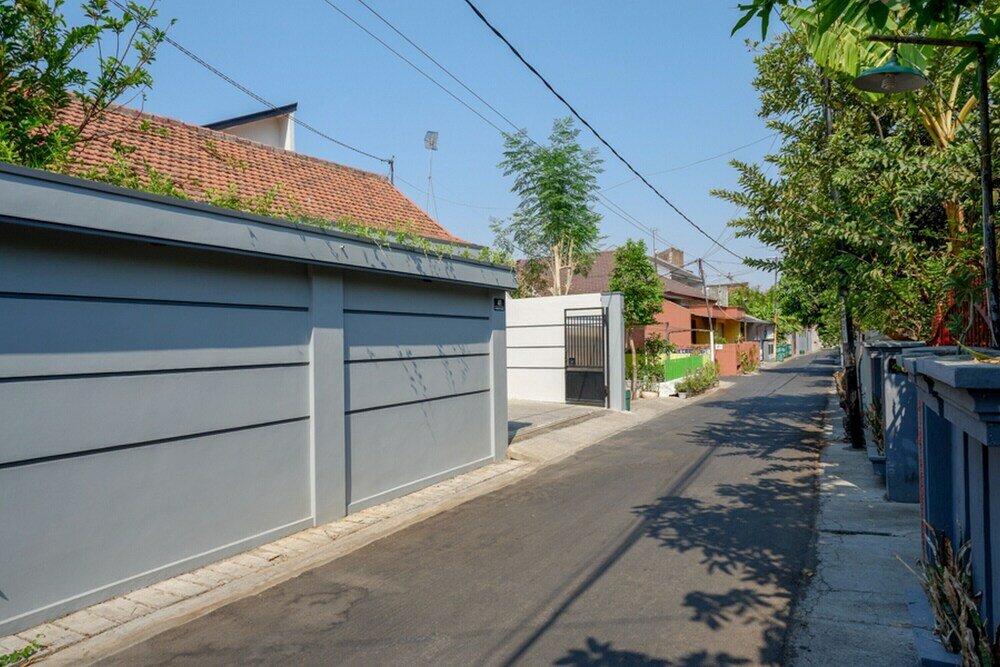 Фото RedDoorz near Alun Alun Kudus 2