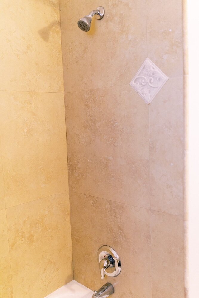 Фото Galleria Apartments by Lowkl