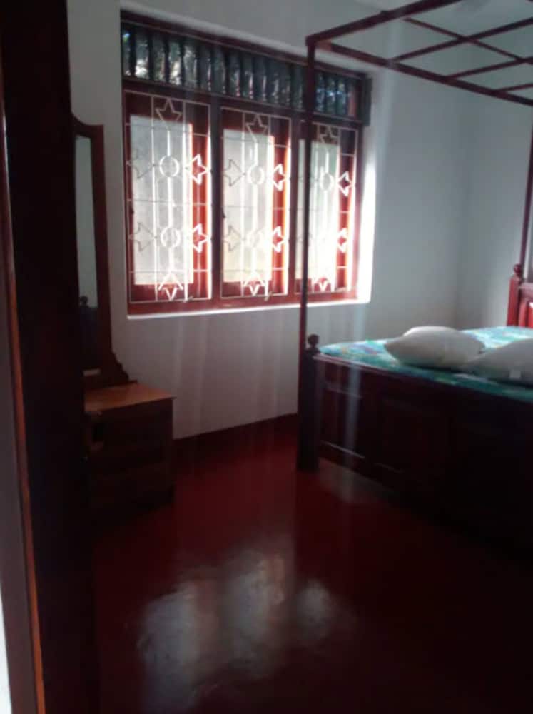 Фото Cocos Villa Hikkaduwa