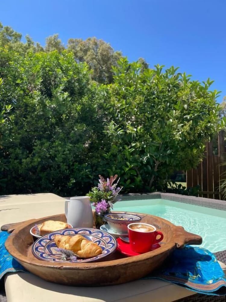 Фото Is Cheas wine farm boutique hotel