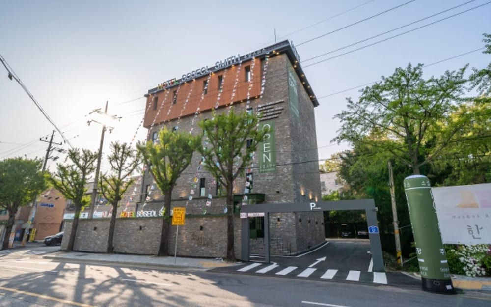 Фото отеля 1