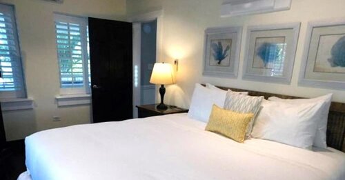 Гостиница Sapodilla House в Харбор Айленд