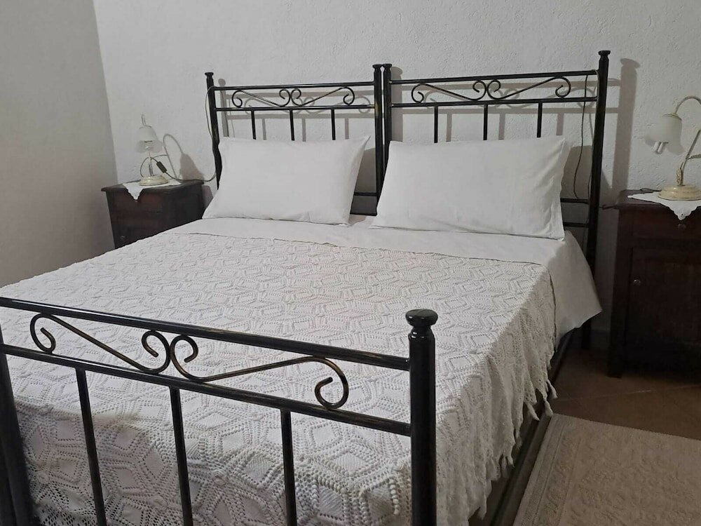 Фото B&b S'Omu Antiga