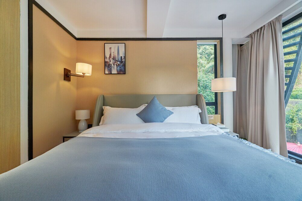 Фото Wuhua Xingxiang Shanfang Hotel