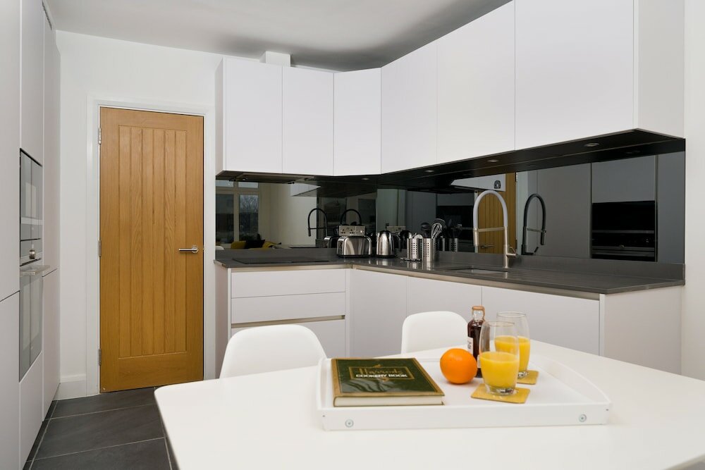 Фото Panther House by Oval