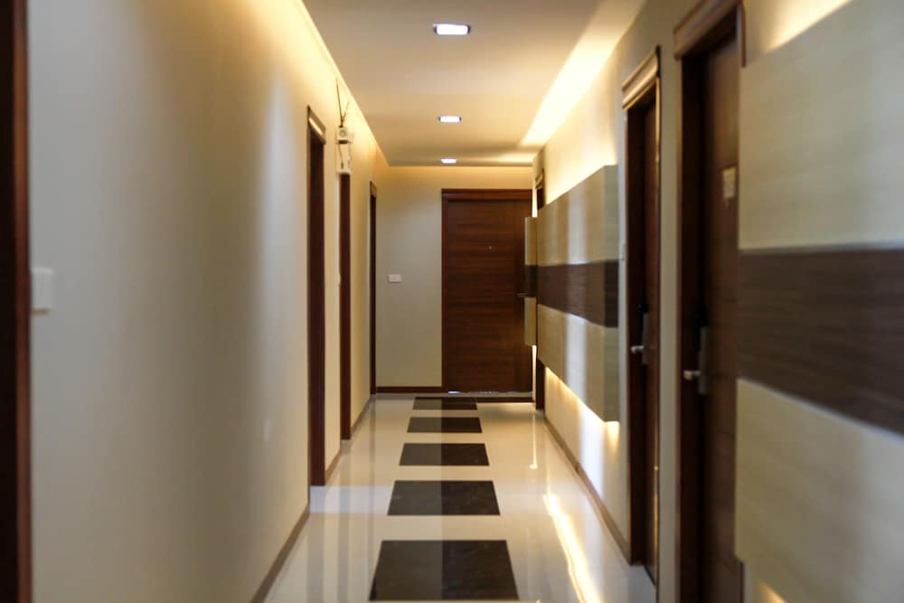 Фото The Beach Front Resort Pattaya