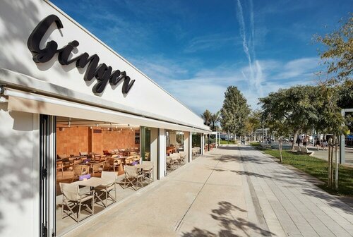 Внешний вид отеля Atzavara Hotel & SPA в Санта-Сусане, фото 4