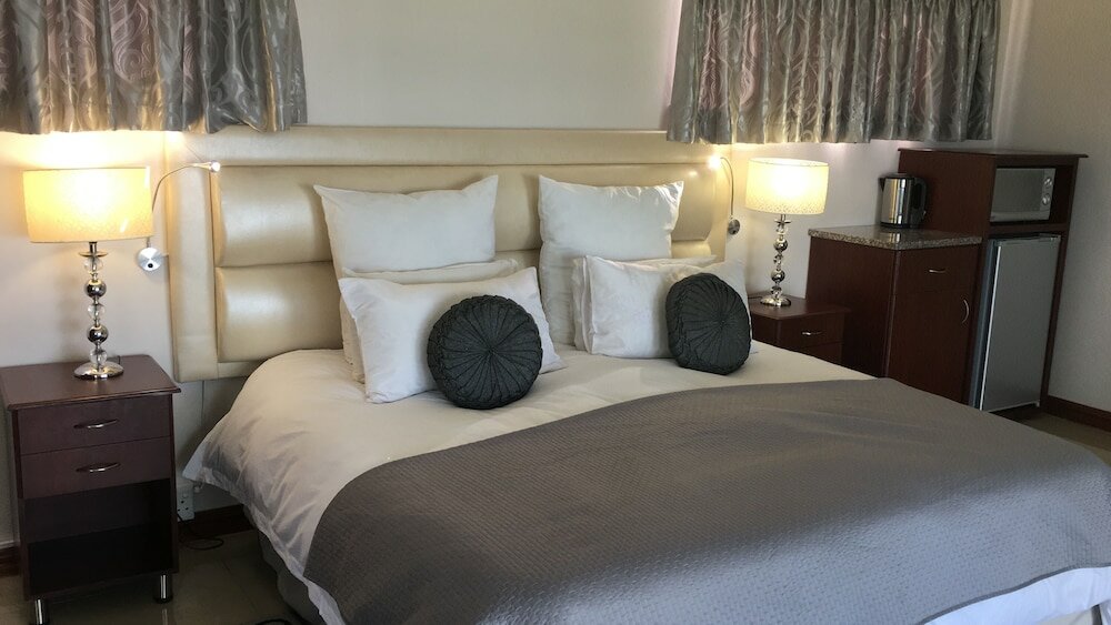 Фото The Meritus