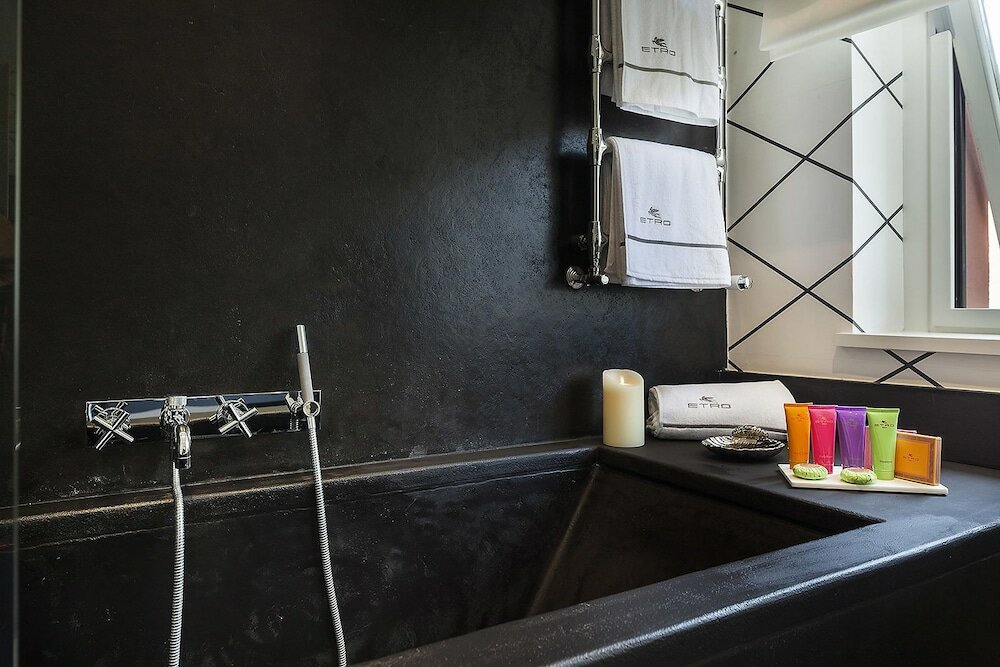 Фото Pepoli9 Design Suites in Rome