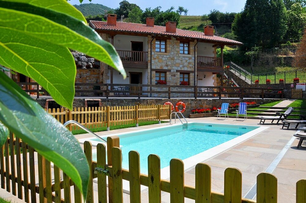 Hotel Viviendas Rurales Los Llares, Cantabria, photo