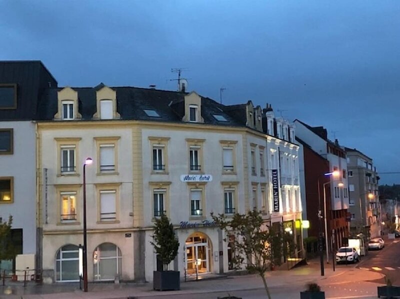 Гостиница Hotel Marin в Лавале