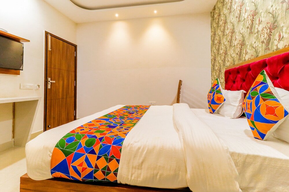 Фото FabHotel Golden Velvet