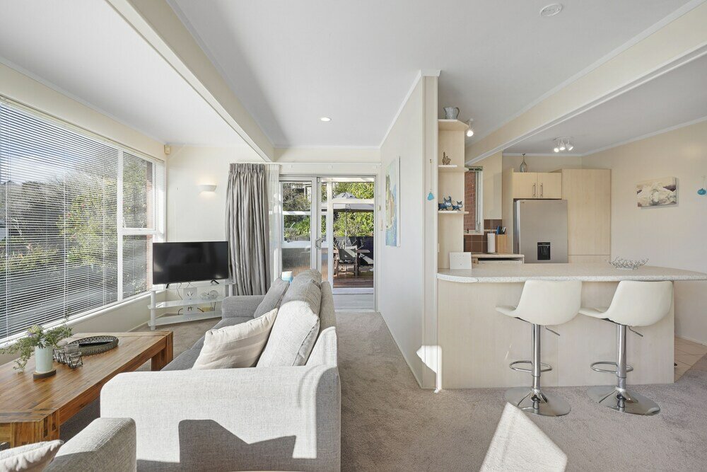 Фото Bright & Sunny Meadowbank - Gardens