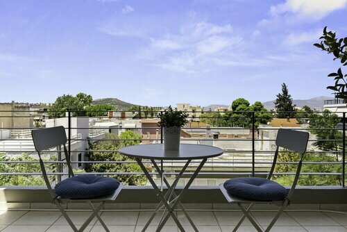 Гостиница Posh 1br Apartment in Chalandri в Афинах