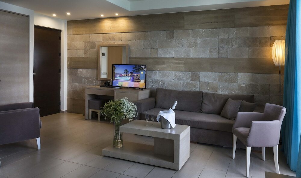 Фото Glaros Beach Hotel