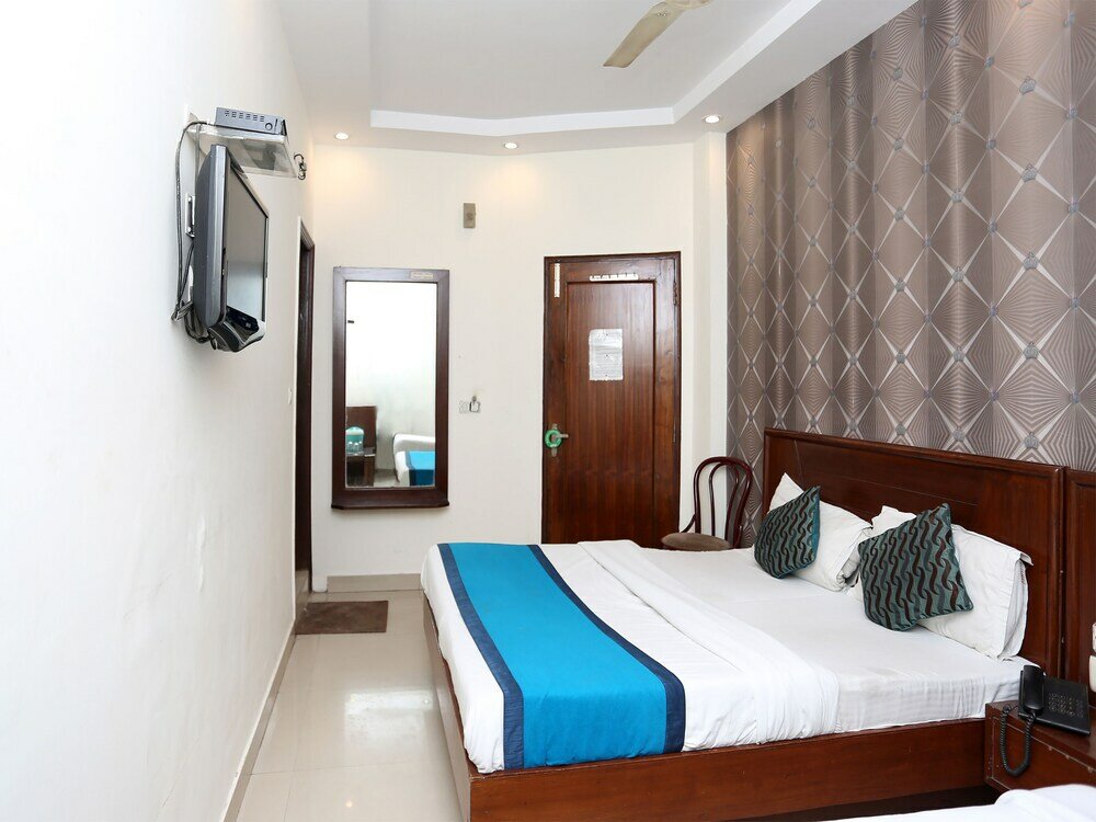 Фото Hotel Sawera International