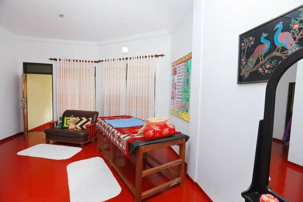 Фото The One Apartment