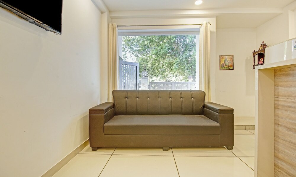 Фото Treebo Aviraj Inn