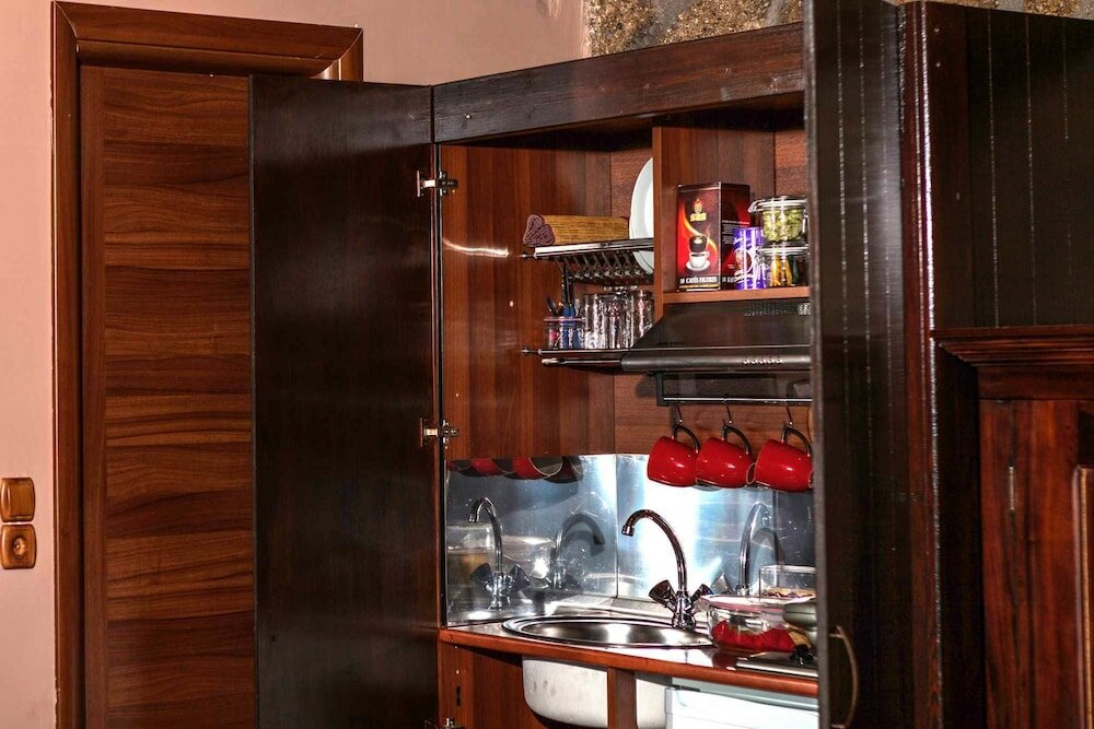 Фото Pera Alonia Guest House