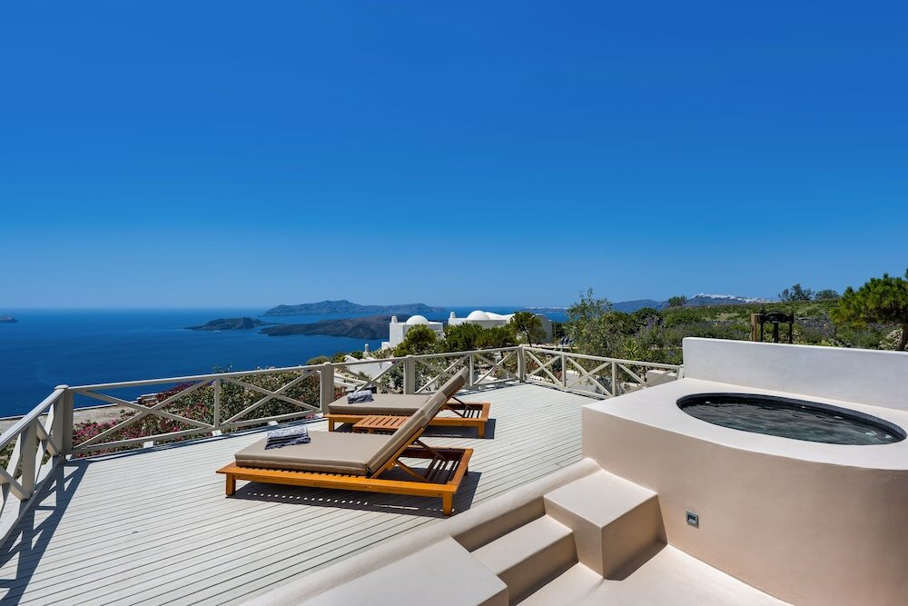 Фото Azanti Suites