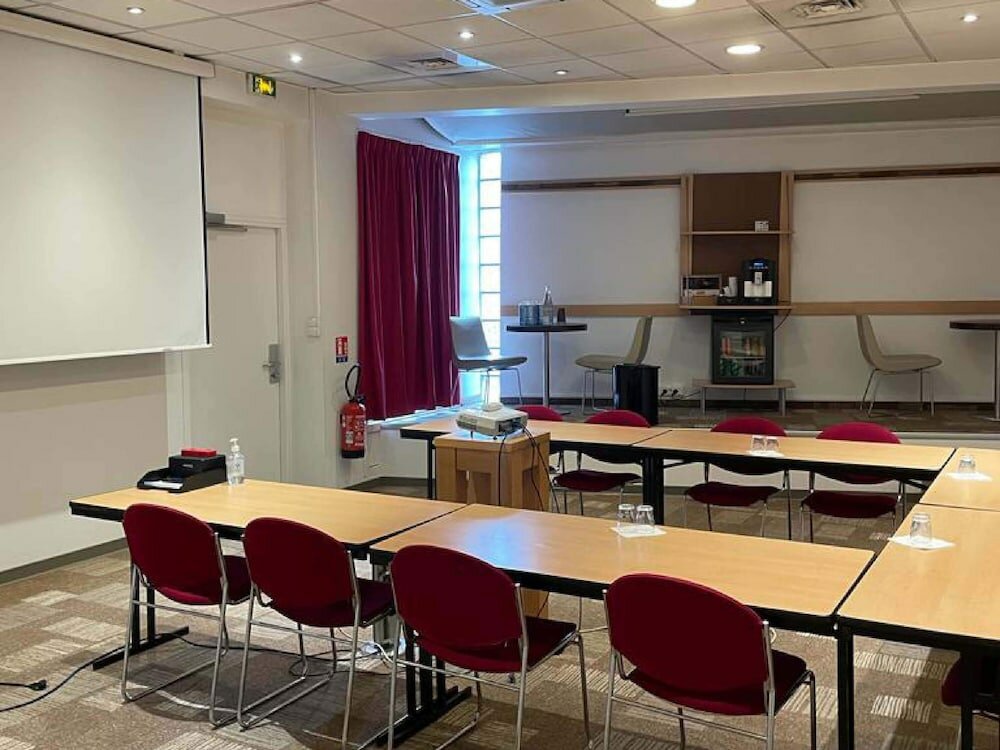 Фото Ibis Paris Orly Rungis