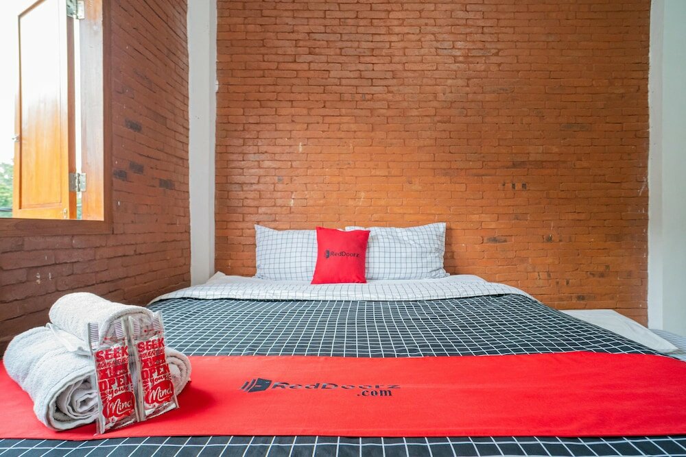 Фото RedDoorz Syariah @ Selomangleng Kediri