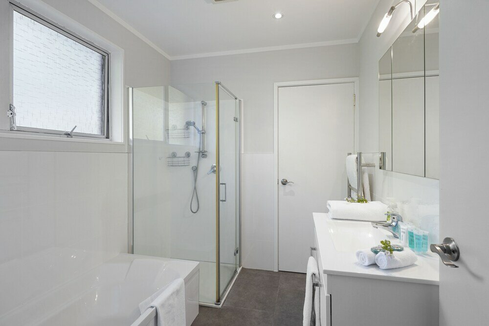 Фото Bright & Sunny Meadowbank - Gardens