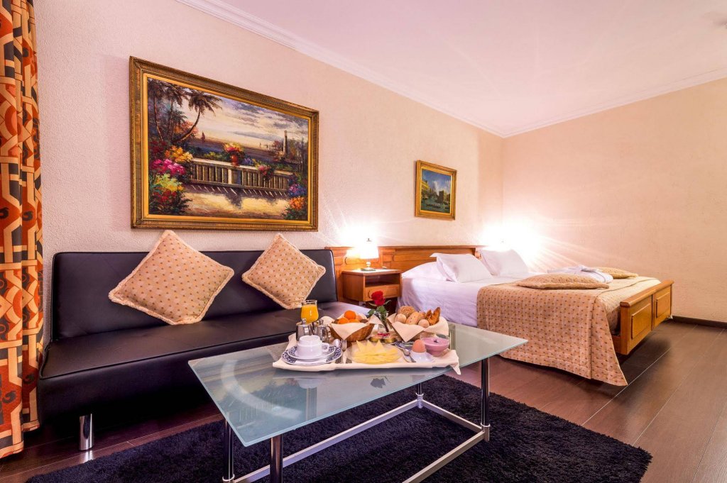 Фото Hotel Century Geneve