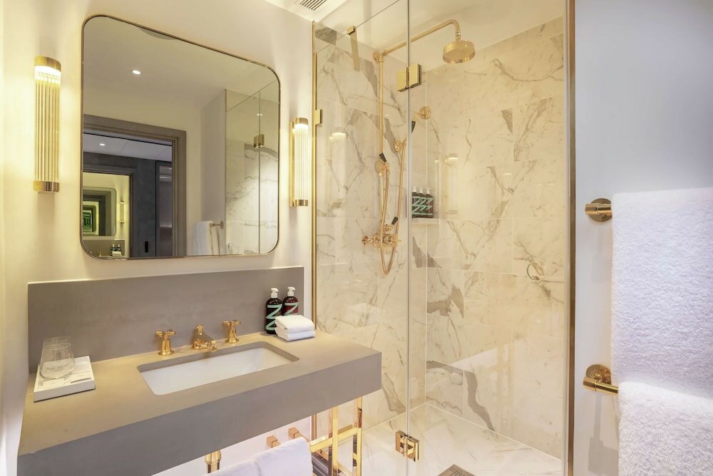 Фото Hart Shoreditch Hotel London, Curio Collection by Hilton