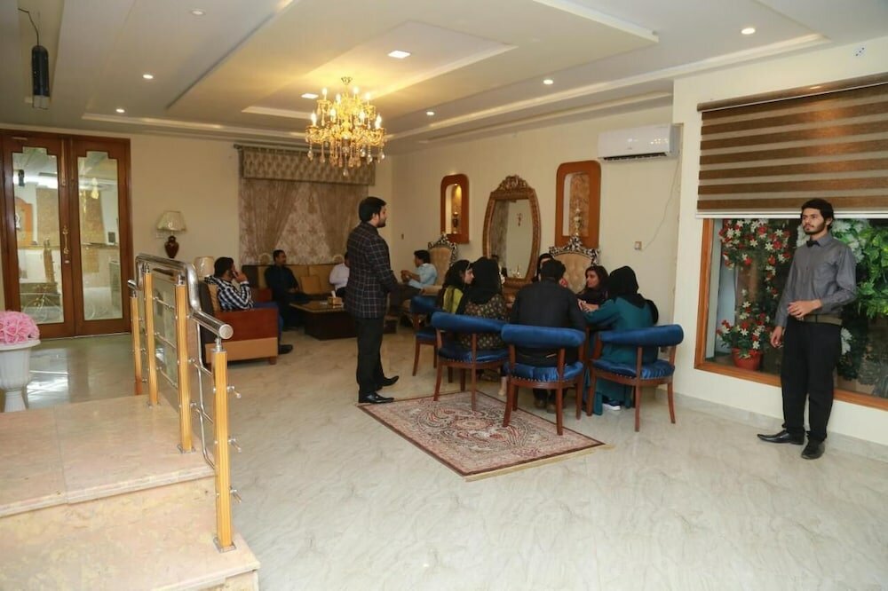 Фото Hotel S. R. Lounge