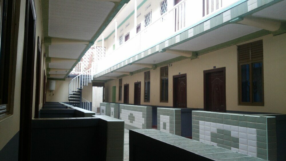 Фото Leosim Hotel Nebbi