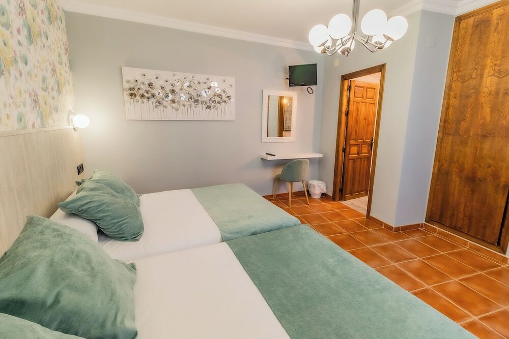 Фото Hostal el Bomba