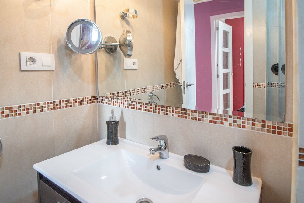 Фото Apartamento del Arqueólogo de Cadiz