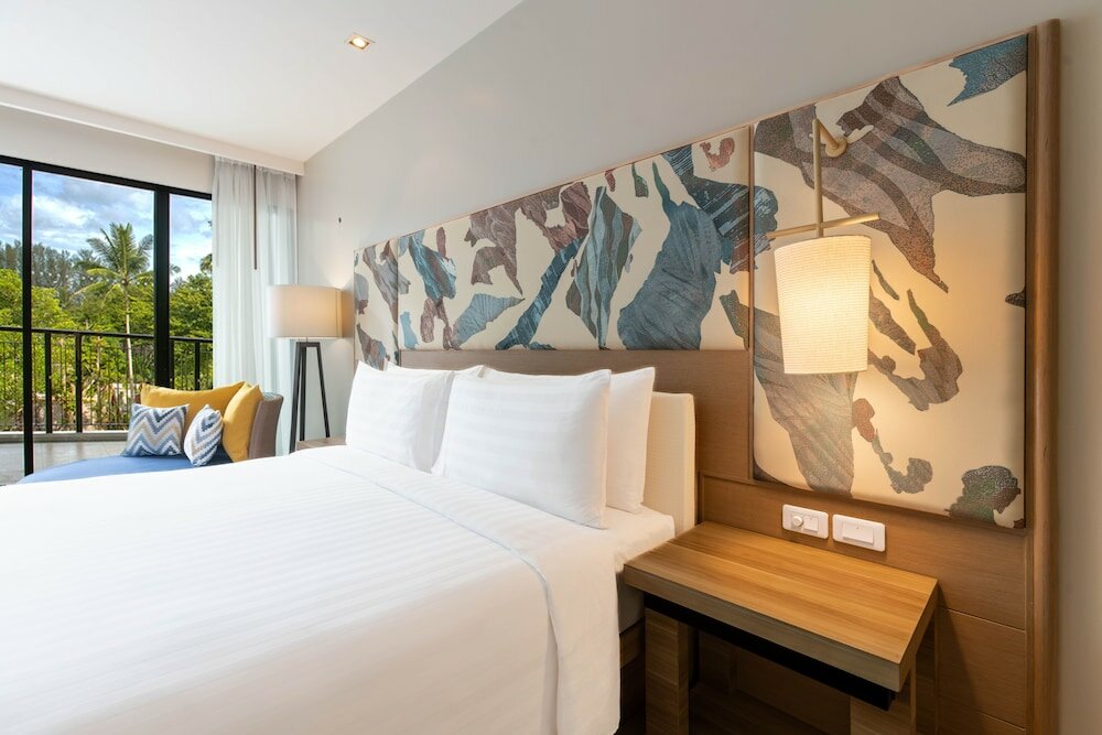 Фото Holiday Inn Resort Phuket Mai Khao Beach