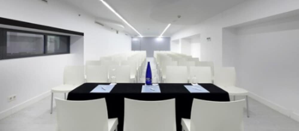 Фото Hotel Eurostars Central