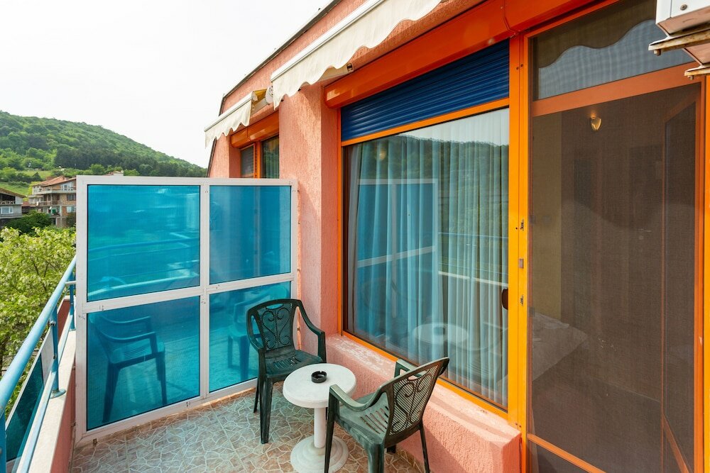 Фото Family Hotel Jemelly