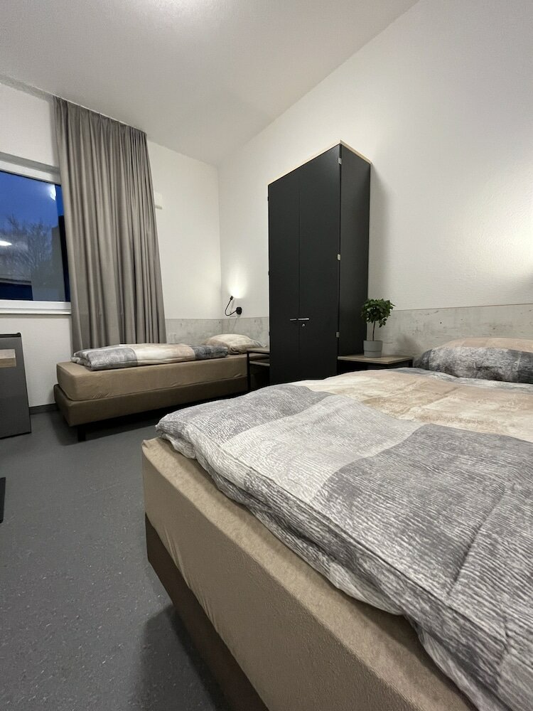 Фото Longhouse Aparthotel